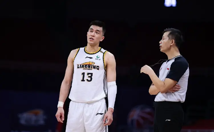 宁夏男篮连胜收官，球队士气高涨