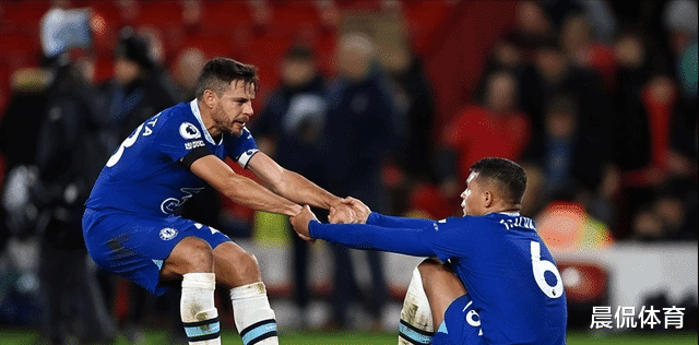 关于重庆队与外国对手交手展现球技的信息