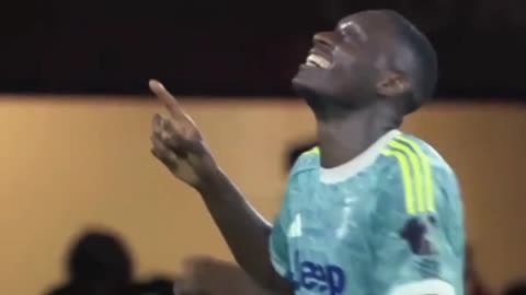 摩拉塔头槌破门，尤文图斯锁定胜势