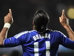  Uzi巅峰对决，德罗巴与70激战TES分钟，比分优势明显胜负难料！